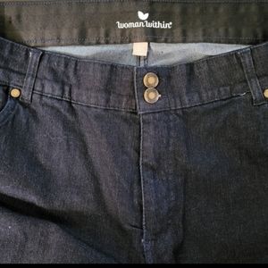 Woman Within Women's Straight Leg Stretch Jeans. Womens Size 24W Petite. BNWOT.